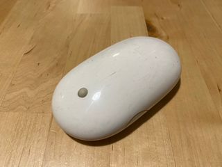 Apple Wireless Mouse64087241758337110