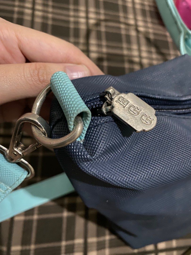 Authentic Egg Bags (Category: Cross-body Bags) located in Quezon City. Submitted by ___rainbow___ (Listing ID 1279388365, Image 2). Description: 390 each! Dont hesitate to chat mee:).