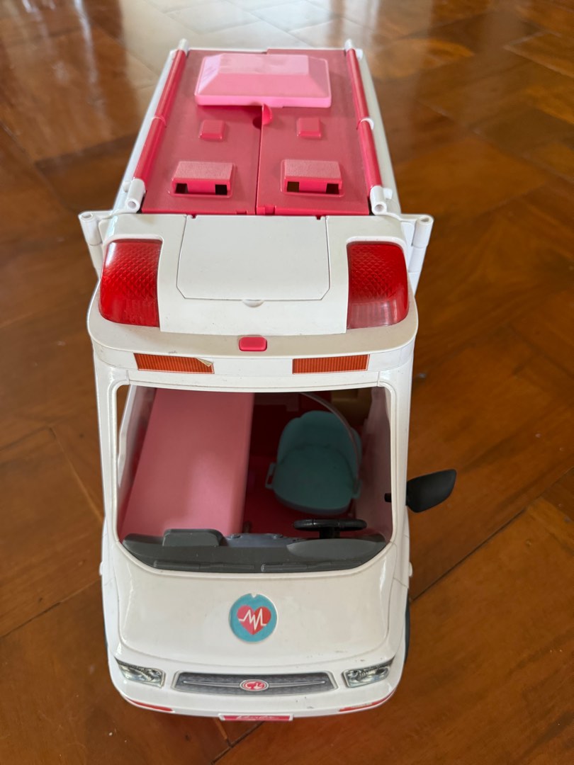 Barbie Ambulance, Hobbies & Toys, Toys & Games on Carousell
