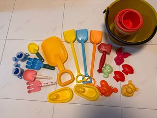 Beach toys singapore deals