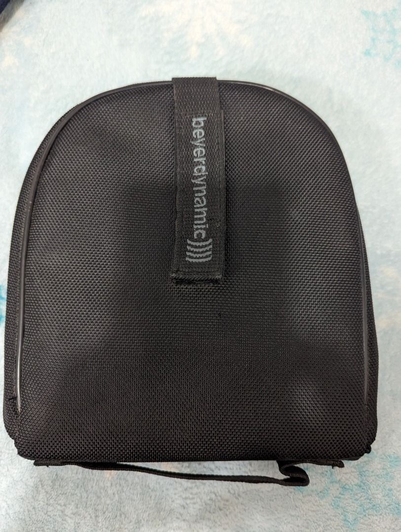 Beyerdynamic DT1350 headphone (wired 3.5 mm) (Category: Headphones & Headsets) located in Muntinlupa City. Submitted by tech2000ph (Listing ID 1279362502, Image 2). Description: Working but pads and headband are worn off. Wiring doesn't have cover..