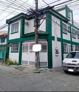 Big Townhouse For Sale in BFRV Las Pinas