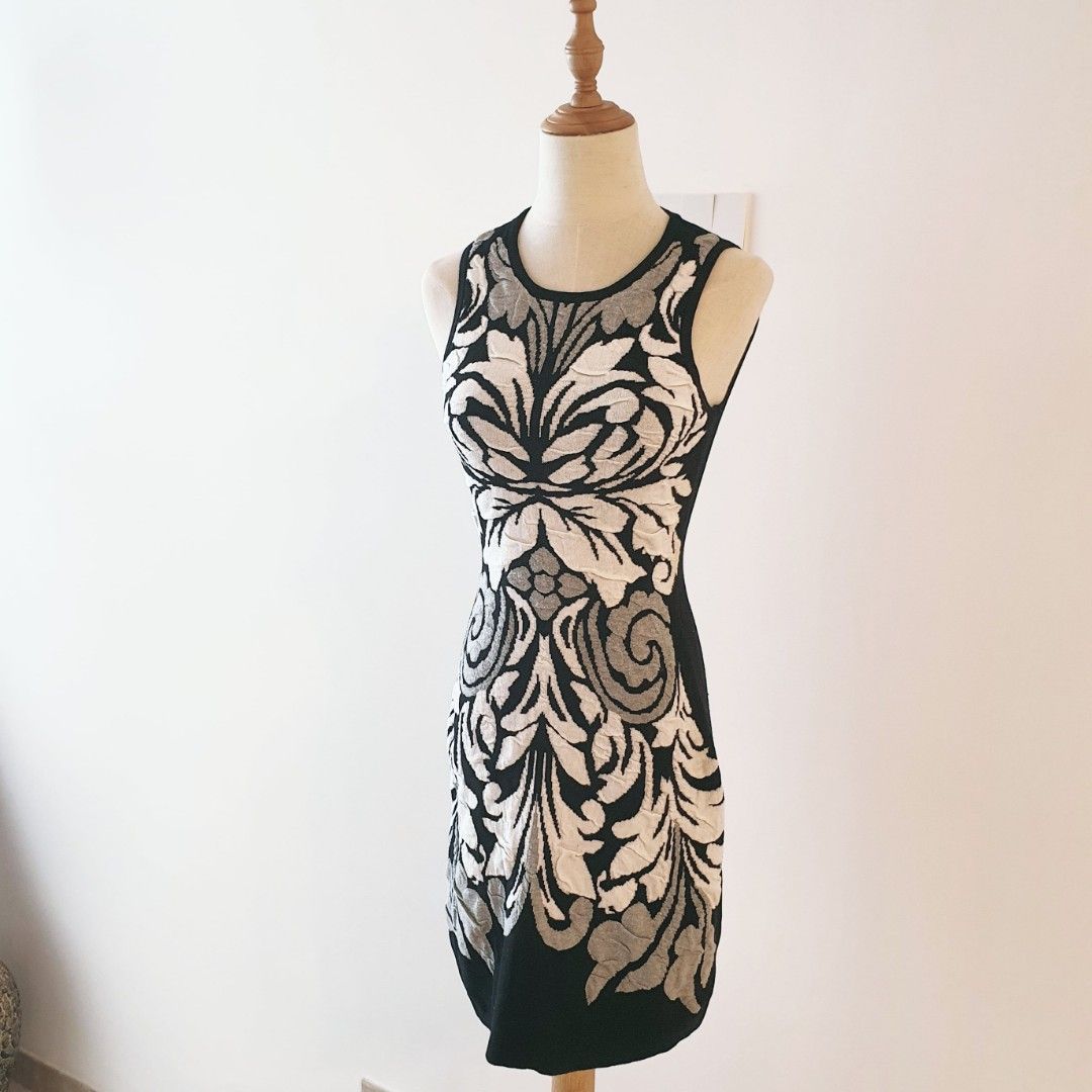 Casual dress black and white 2025