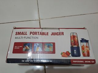(Kategori: ) berada di . Dikirim oleh declutteringbyra (ID iklan 1279361190, Gambar 1). Deskripsi: .