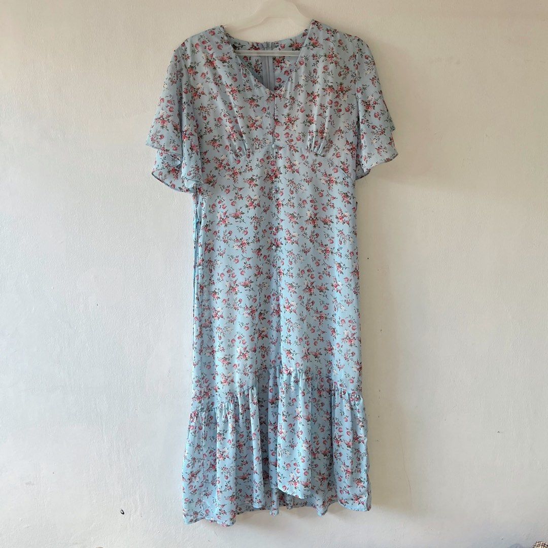 Blue Floral Dress, Women's Fashion, Dresses & Sets, Dresses on Carousell