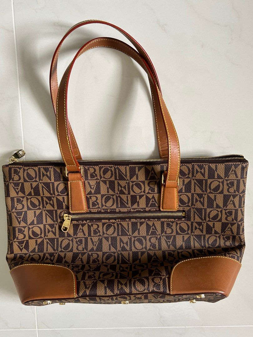 Bonia handbag hotsell 2020