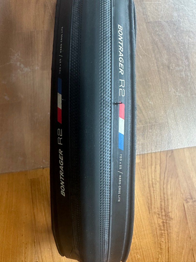 Bontrager hard 2025 case lite r2