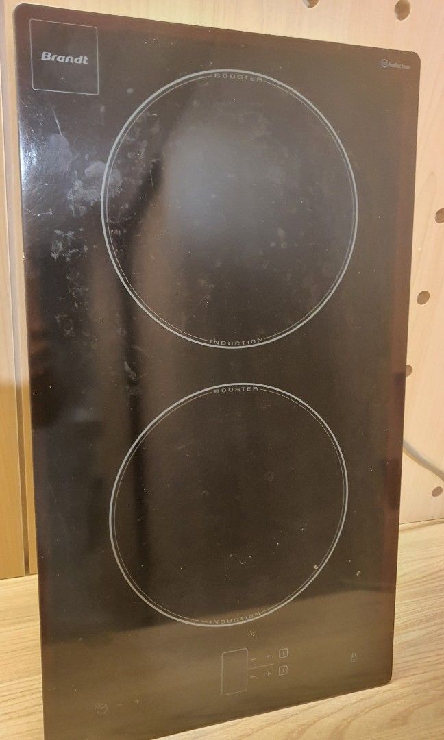 Brandt induction cooker, TV & Home Appliances, Kitchen Appliances, Hobs