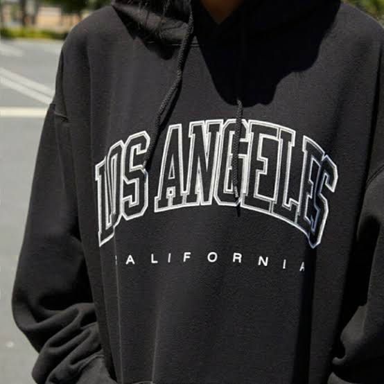 Brandy Melville Christy Hoodie Jacket Los Angeles Sweater in Black