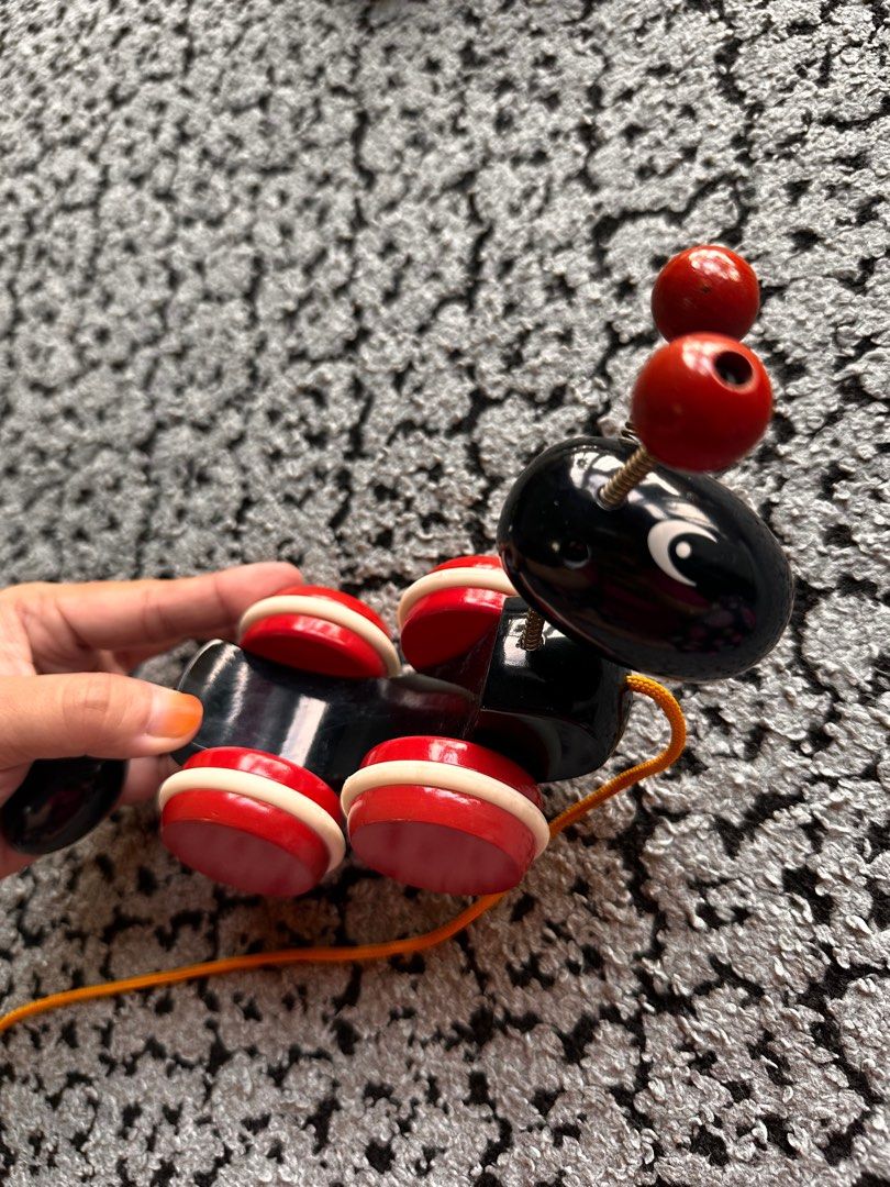 Brio ant top