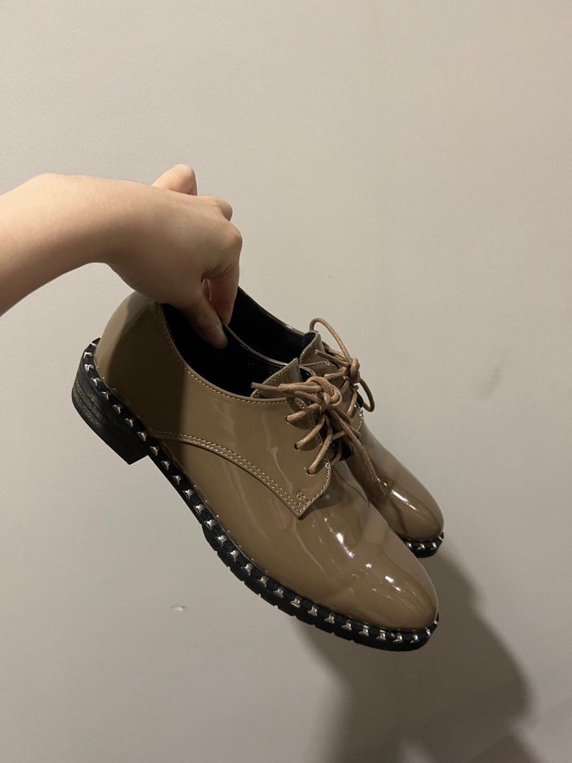 Womens hot sale studded oxfords