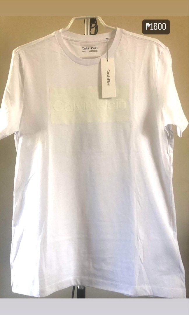 Calvin Klein Tshirt (Category: Tshirts & Polo Shirts ) located in Quezon City. Submitted by andreijames (Listing ID 1279425220, Image 1). Description: Calvin Klein Tshirt Brandnew and Original with paperbag Size: S only.
