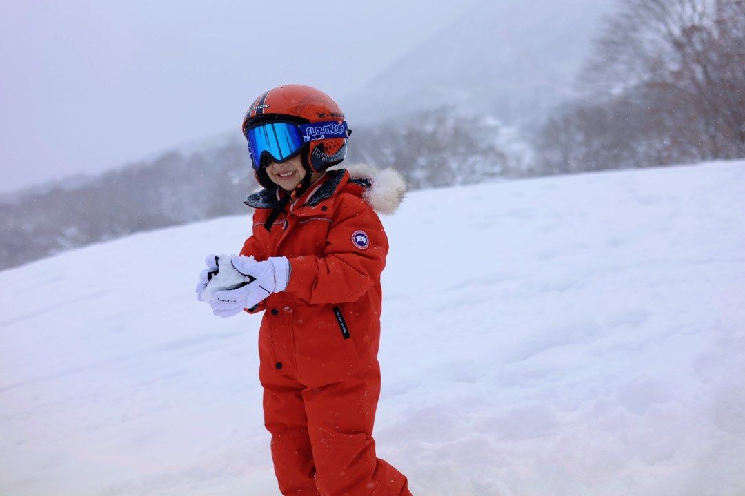 Girls top snowsuits canada