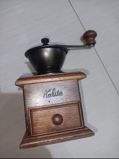 Classic kalita coffee grinder