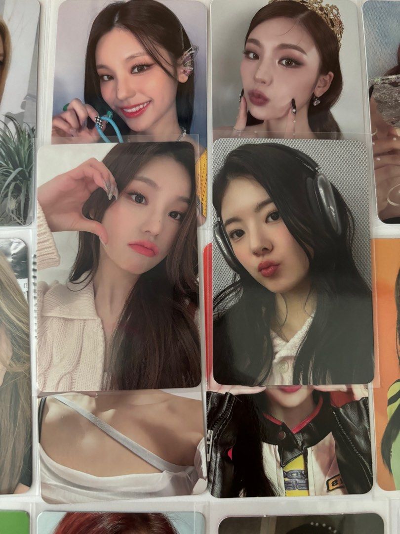 itzy ITZY BANDINA CHESHIRE ラキドロ リュジン