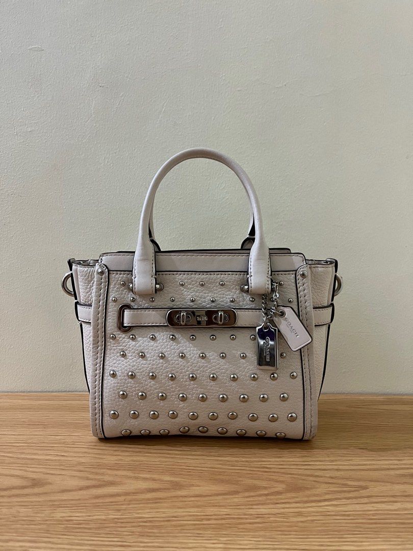 Coach swagger clearance 15