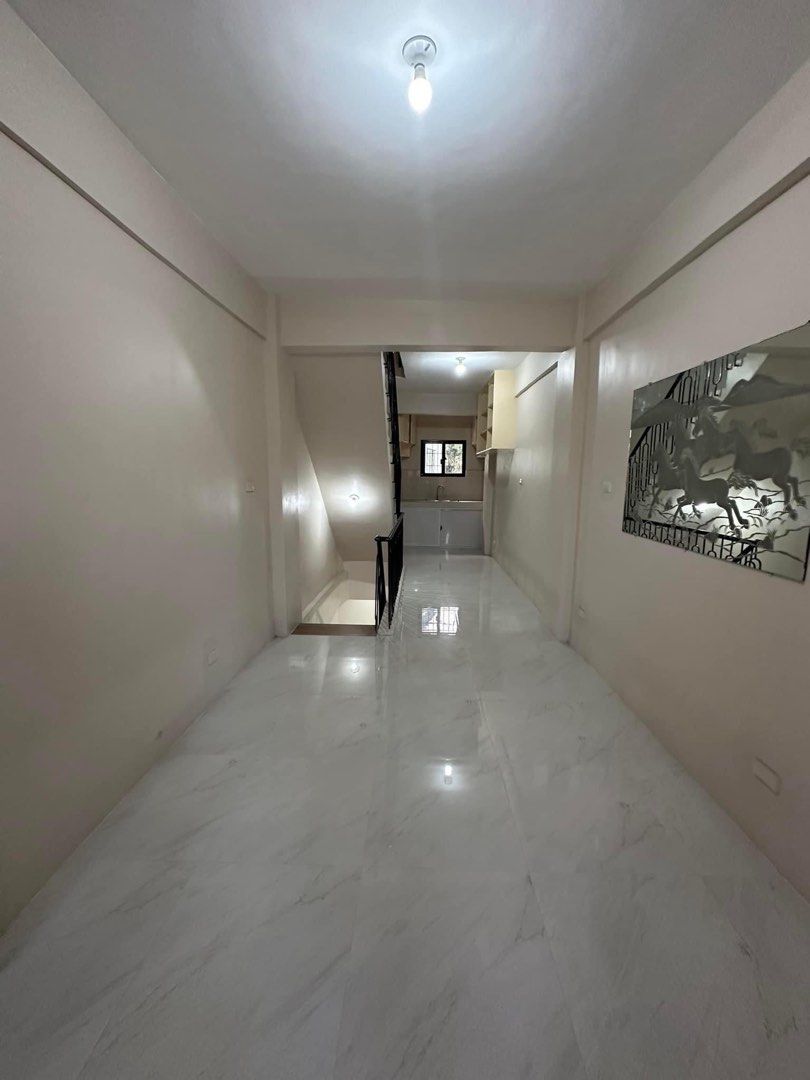 Commercial Space for Rent in Carmel 1 very neae Congressional Ave QC