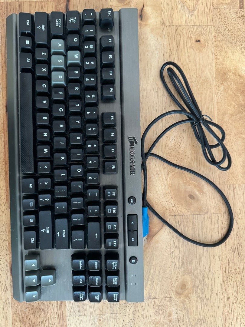 Corsair vengeance deals keyboard k65