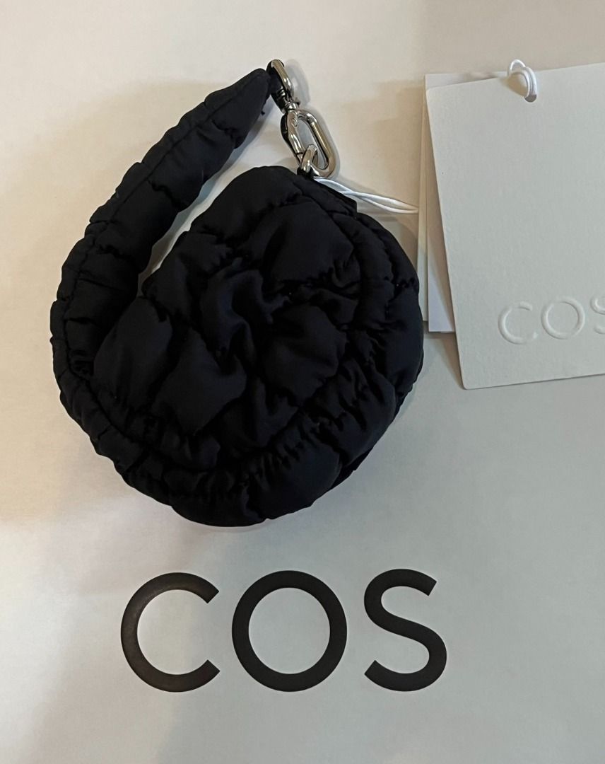 《現貨》COS NANO耳機包 雲朵包 台北專櫃代購 少量現貨 附專櫃紙袋, 她的時尚, 包包、錢包, 腰包、胸包在旋轉拍賣
