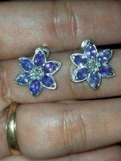 Diamonds and Amethyst DBJ 925 Sterling Silver Floral Stud Earrings