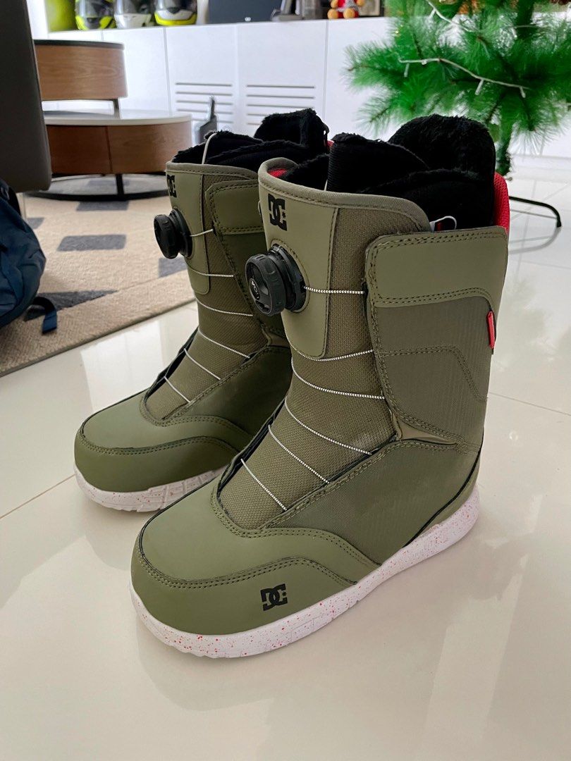 Dc sale search boots