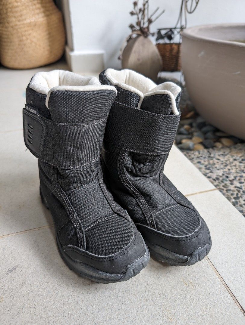 Decathlon Snow Hiking Waterproof Boots Size 31
