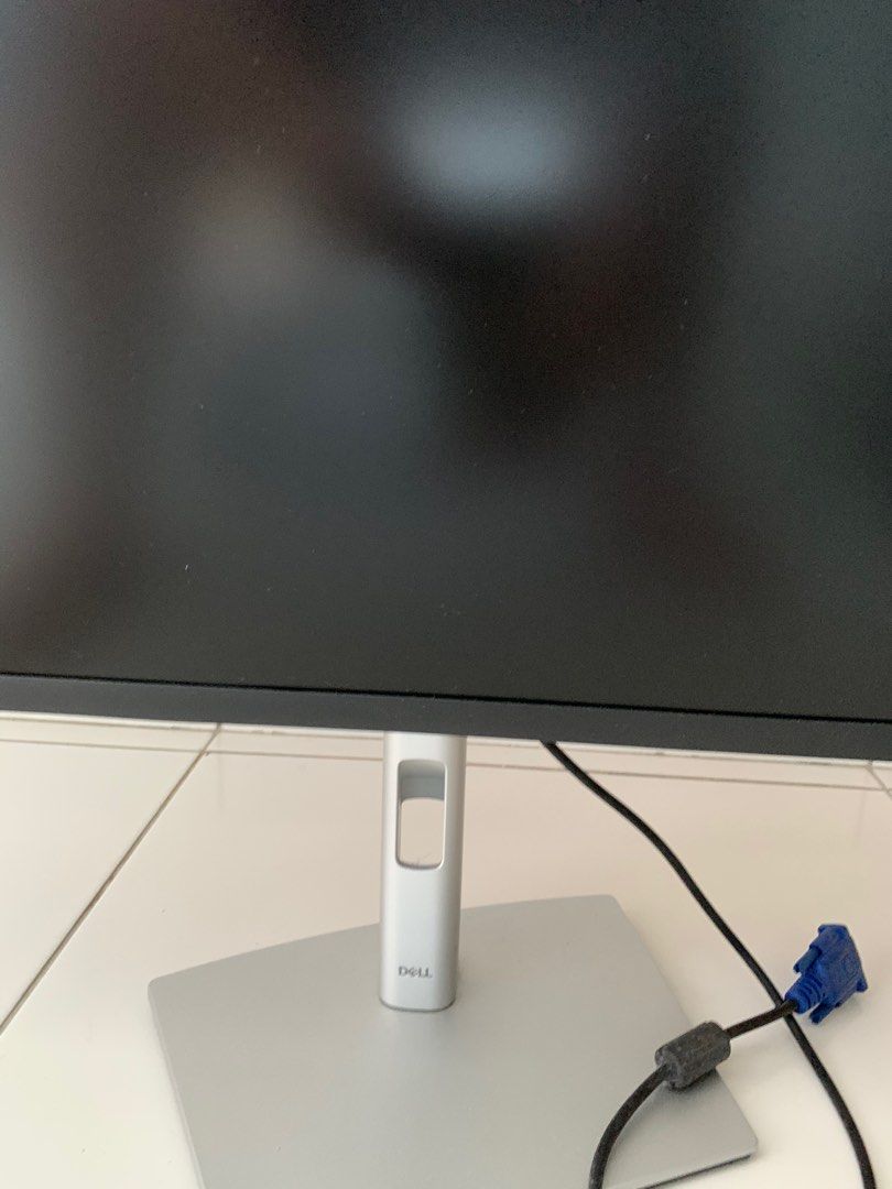 Dell Flat FHD Monitor 24 Inch P2422H (Cod in Penang or Mainland only