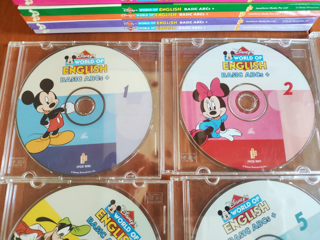 Disney's World of English Basic ABCs+ VCD Disces and Books Set