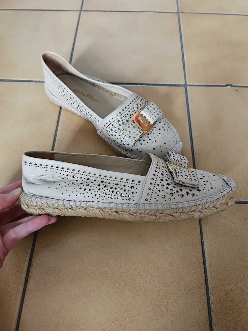 ferragamo shoes clearance