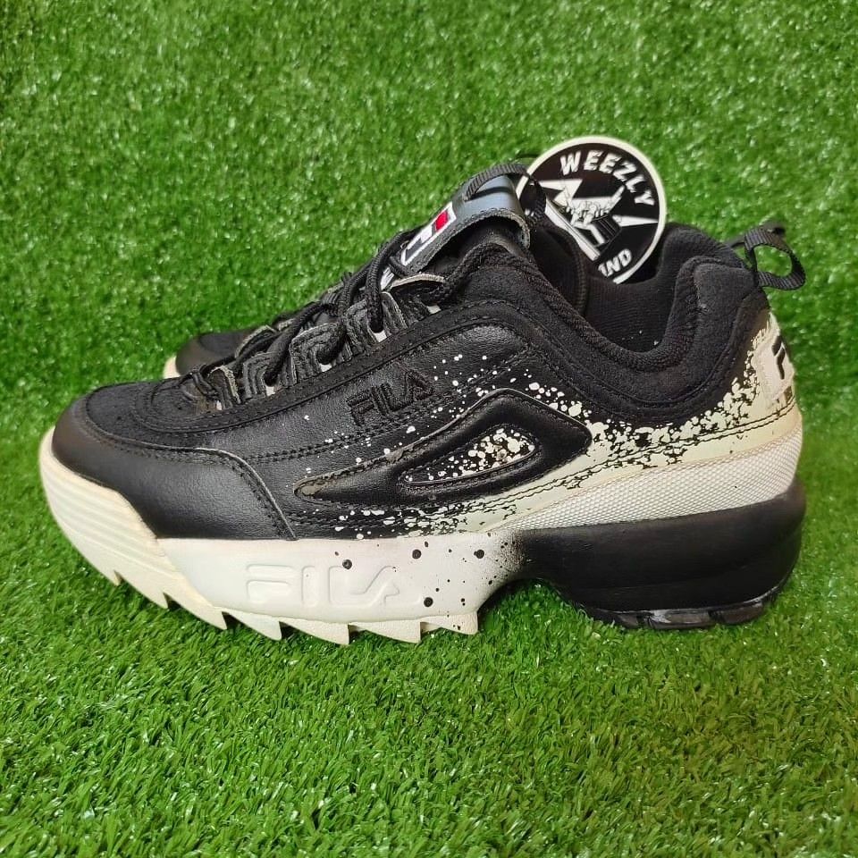 Fila disruptor sales splatter