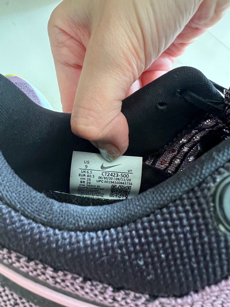 Nike canada flash top sale