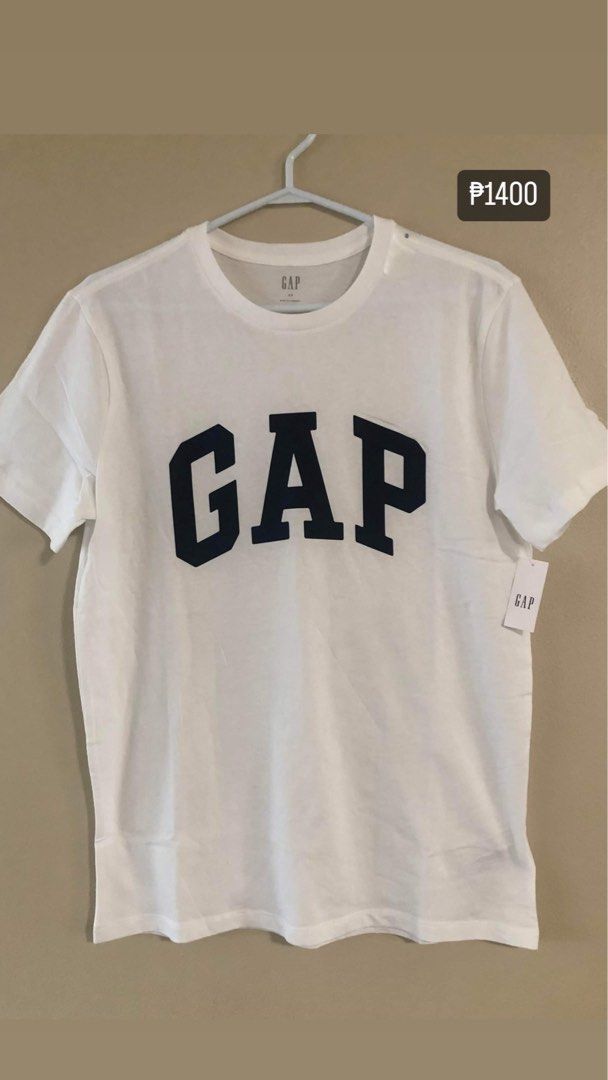 Gap Tshirt (Category: Tshirts & Polo Shirts ) located in Quezon City. Submitted by andreijames (Listing ID 1279431188, Image 1). Description: Gap Tshirt Brandnew and Original with paperbag Sizes White: S/M/L Navy Blue: M/L.