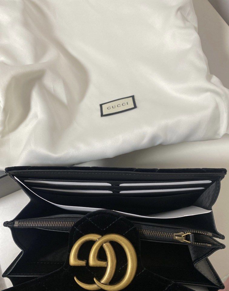 Gg marmont 2.0 matelassé velvet wallet sale on a chain