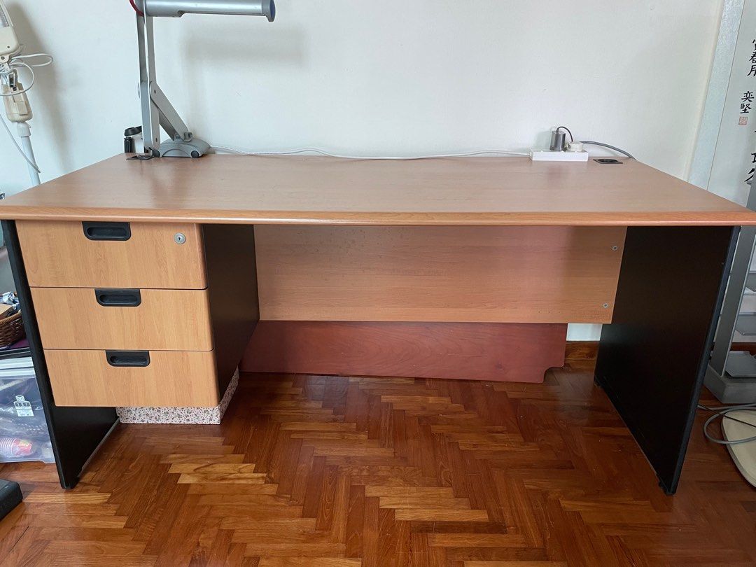 Study table sales with self