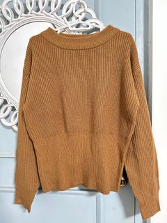(Category: ) located in . Submitted by stylechic23 (Listing ID 1279464883, Image 1). Description: .