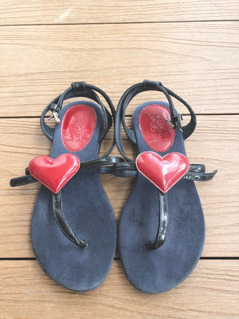 Gucci Girls Patent Heart Sandals Sz 28 Babies Kids Babies