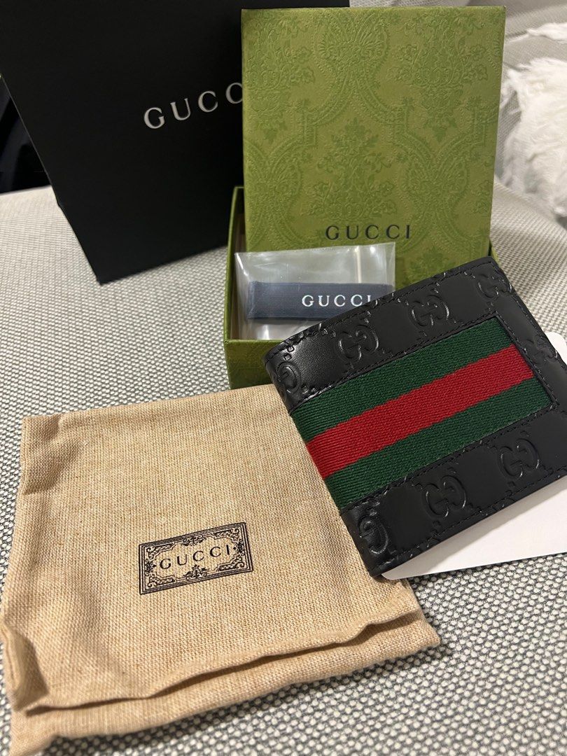 Gucci piccola pelletteria uomo Men s Fashion Watches
