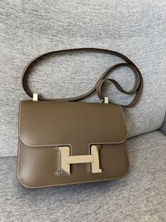 （分類：）位於 。 由 jnfch 提交（商品編號 1279323852，圖片 1）。簡介： 。