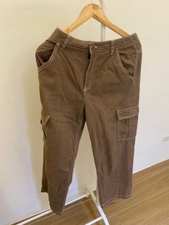 Authentic H&M Women's Light Beige High Rise Twill Cargo Trousers
