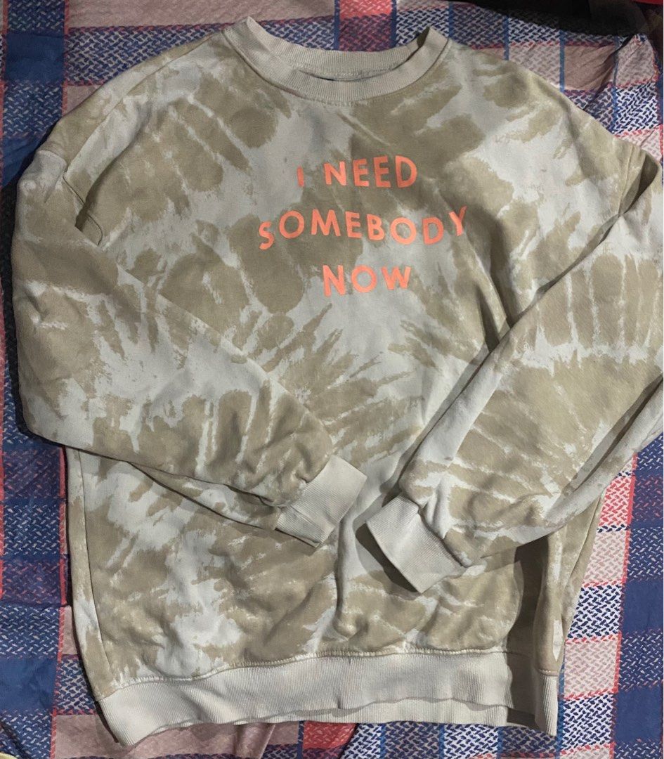 Shawn mendes hotsell the tour sweatshirt