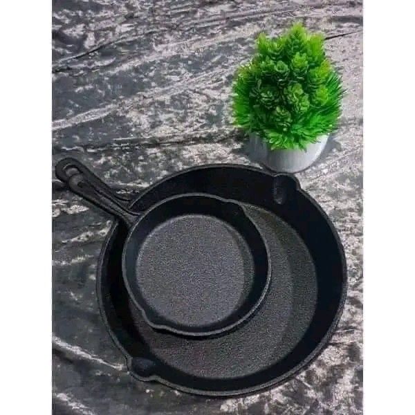 HOME BASICS 4PIECE CAST IRON COOKWARE SET (Category: Cookers) located in Manila. Submitted by bongsy999mall (Listing ID 1279423221, Image 3). Description: RESELLER:1300php :HOME BASICS 4PIECE CAST IRON COOKWARE SET ✔️Authenctic! 𝐏𝐑𝐎𝐃𝐔𝐂𝐓 𝐃𝐄𝐒𝐂𝐑𝐈𝐏𝐓𝐈𝐎𝐍: Made of Durable Cast Iron Pre-seasoned Interior and Exterior with Rapeseed Oil which is a Good Source of Antioxidant Vitamin E Can use in High Temperatures as Cast Iron is Highly Hea