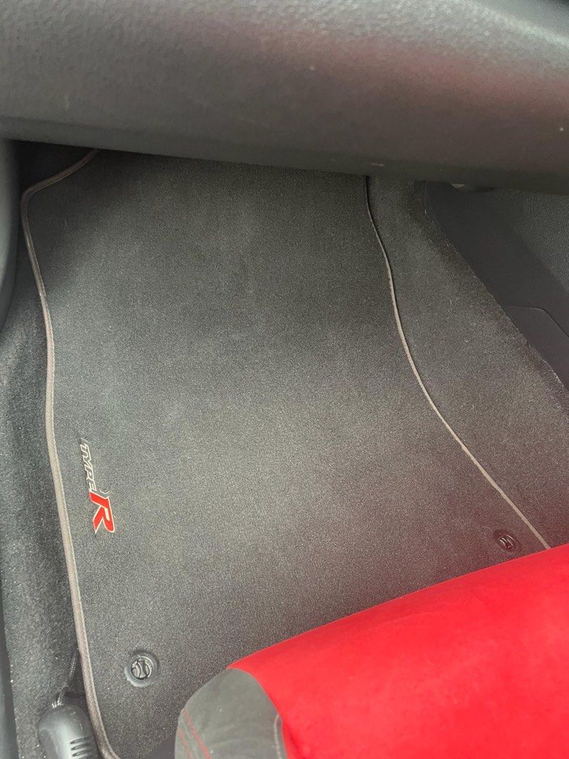 Honda Civic Type R FK8 Floor Mat, Auto Accessories on Carousell