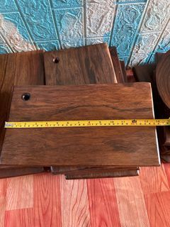 Iron wood chopping board