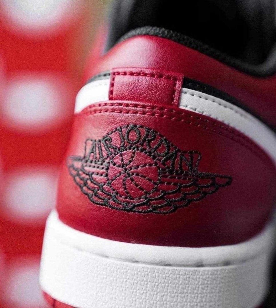 j1 low bred toe