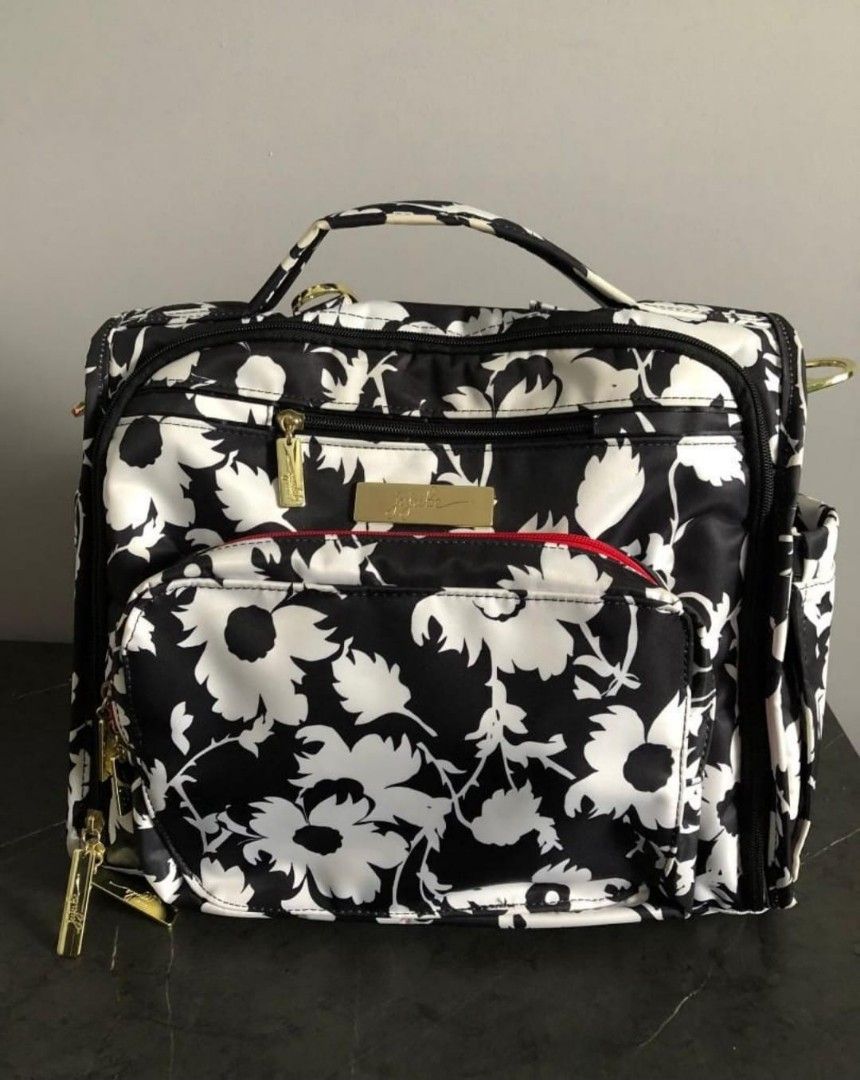 Jujube diaper bag black and white sales