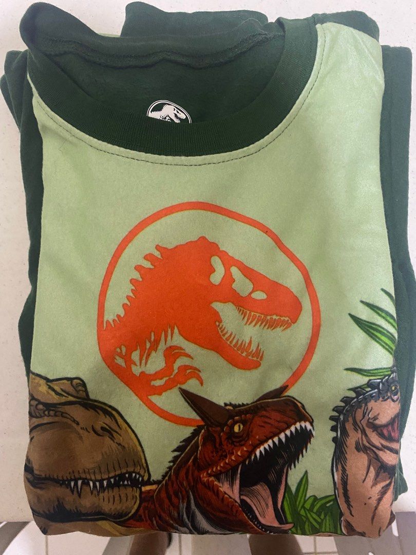 Jurassic Pajama Set (Category: Babies & Kids Fashion) located in Angono. Submitted by jenbalatbat26 (Listing ID 1279306869, Image 1). Description: .