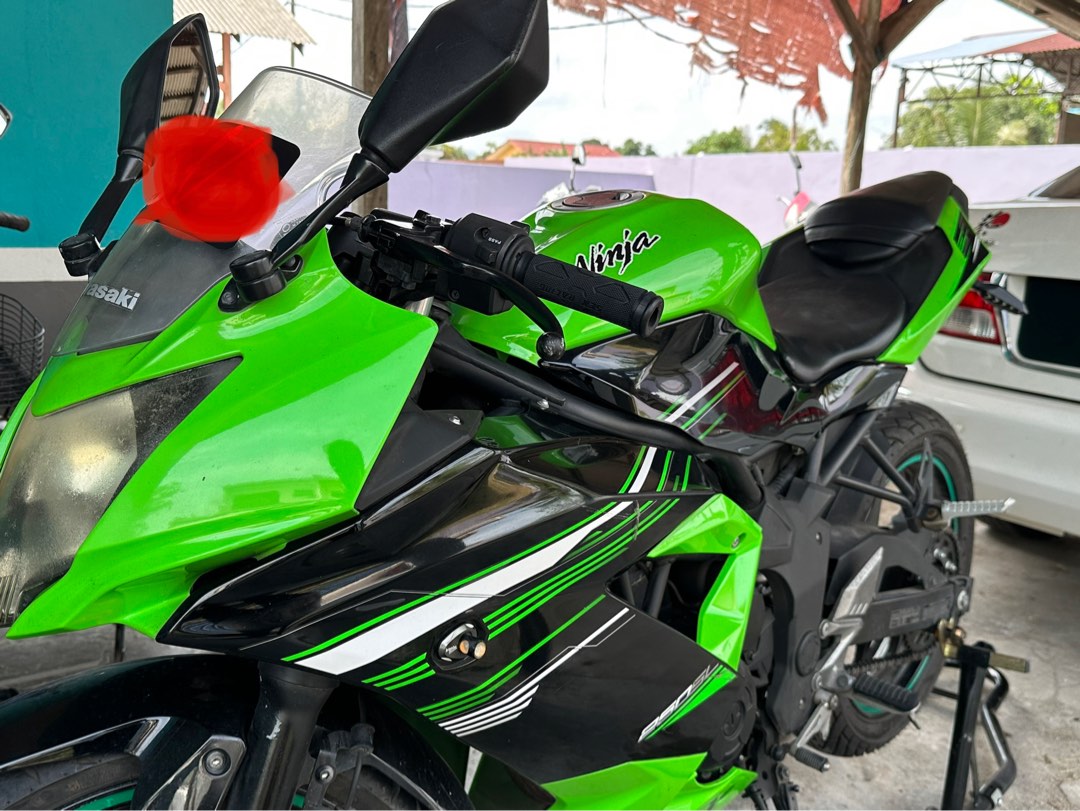 KAWASAKI NINJA 250SL Motorbikes on Carousell