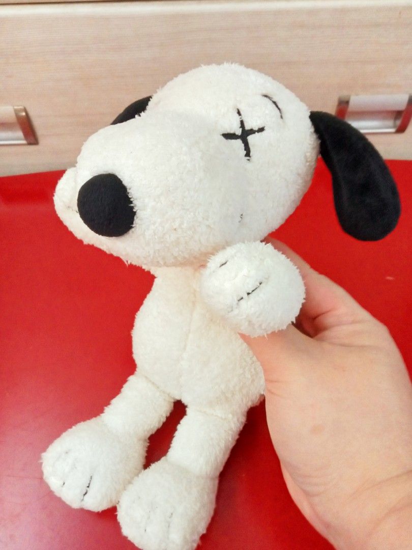 Kaws x Peanuts Snoopy Plush Uniqlo Japan Hobbies Toys Toys