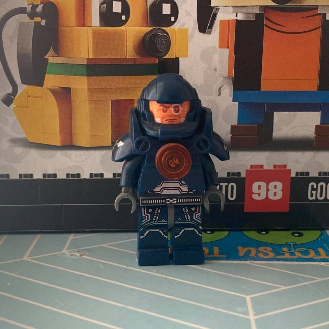 Lego galaxy sale patrol minifigure