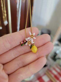 （分類：）位於 。 由 orange.sora 提交（商品編號 1279303236，圖片 1）。簡介： 。